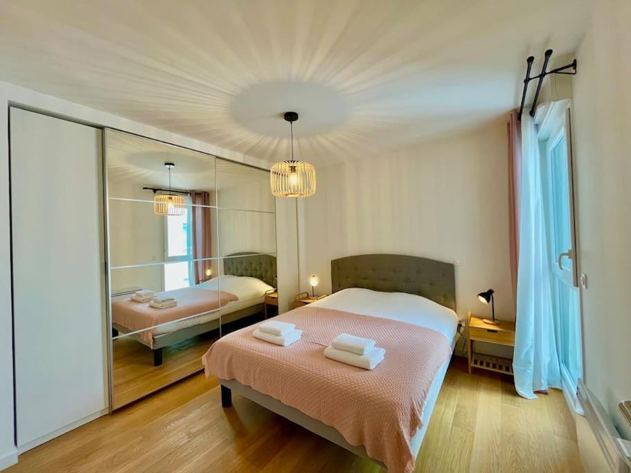Hermes - Reims En Grand Apartamento Exterior foto