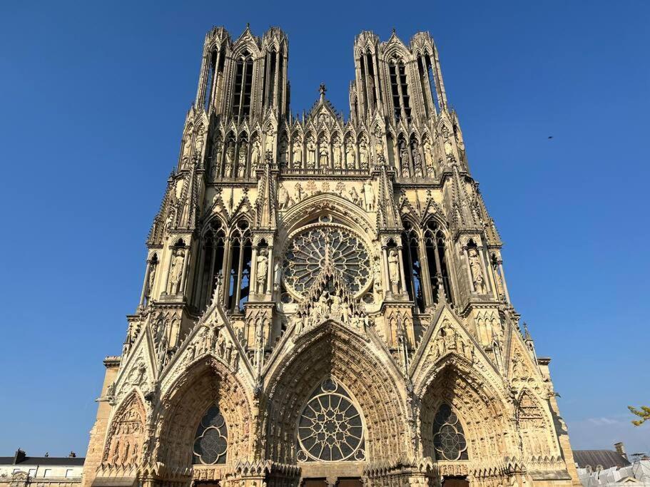 Hermes - Reims En Grand Apartamento Exterior foto